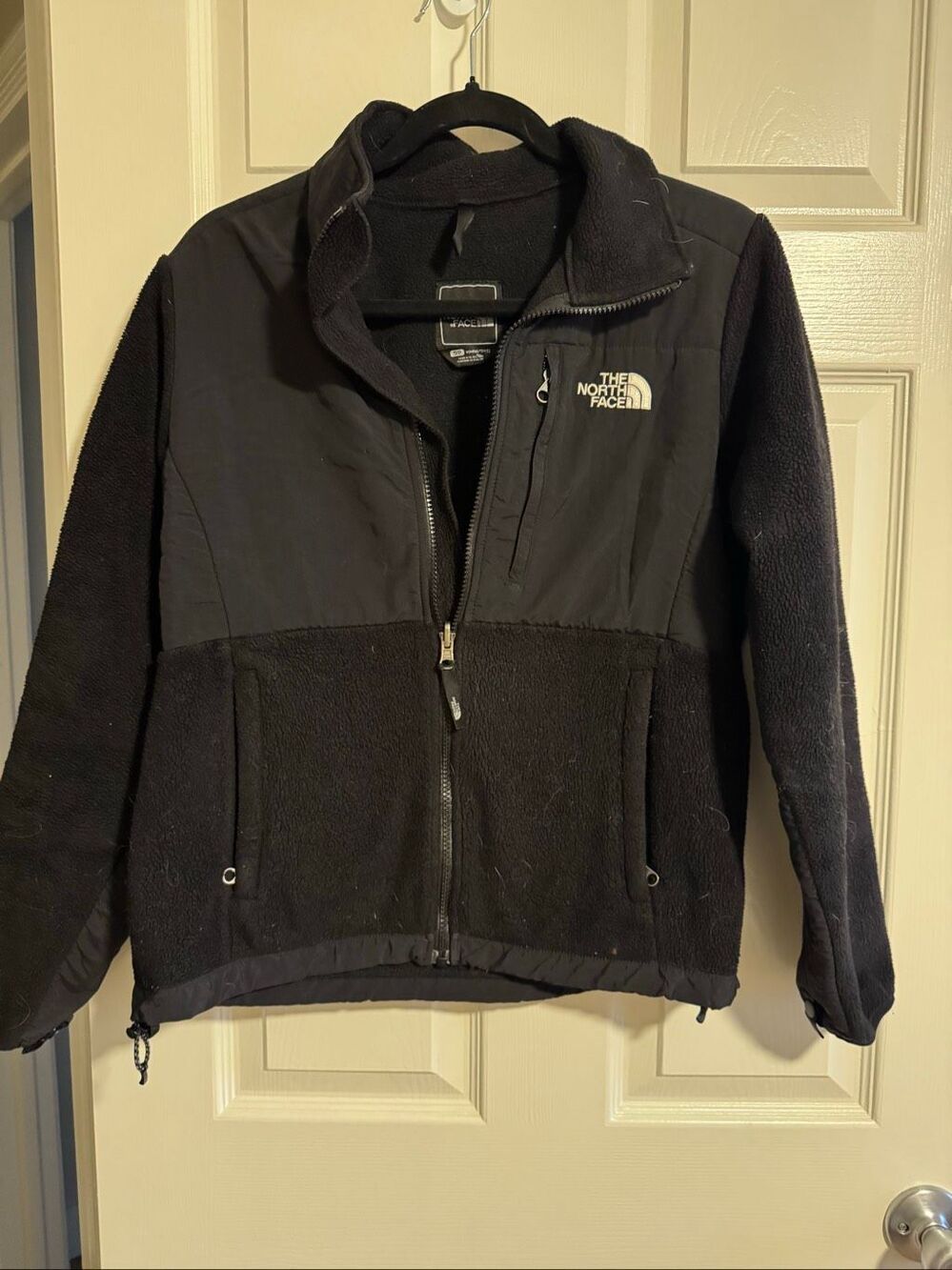 The North Face Women’s Black Fleece Full Zip Jacket Size Small Outdoor Hiking
